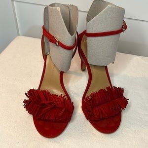 Banana Republic garnet red fringe heel 7.5